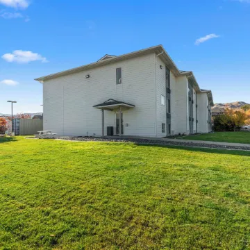 Clarion Pointe Wenatchee