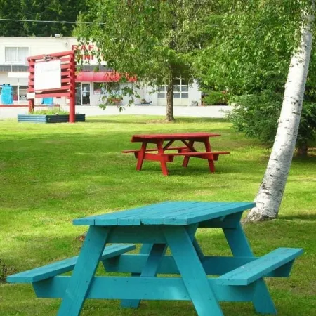 Overlook Inn & Cabins