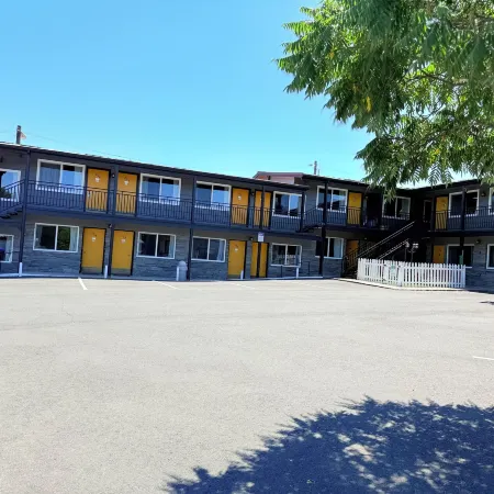Timbers Inn and Suites