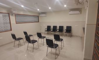 Nandhavanam A Business Class Residency
