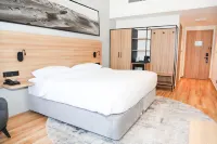 Park Inn By Radisson Muscat Hotel in zona Oman Automobile Association