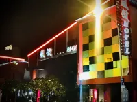 Fongchin Motel Hôtels à : 
