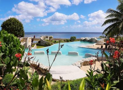 Tanna Evergreen Resort & Tours