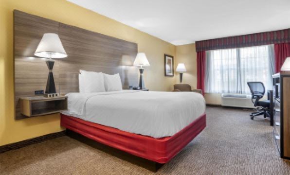 Best Western Plus Bessemer Hotel  Suites