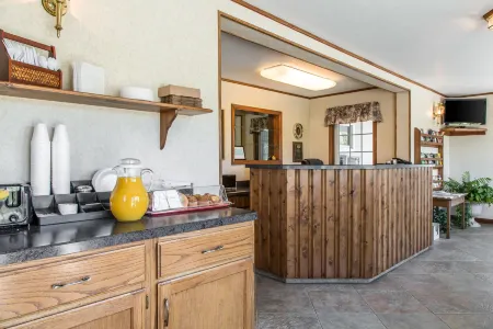 Rodeway Inn Waterford - New London