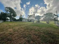 Pet-Friendly Home with fenced yard and covered boat parking in Seadrift TX Hotels in Seadrift