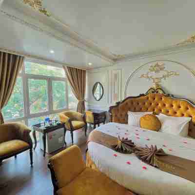 Luxury Place Hotel Rooms