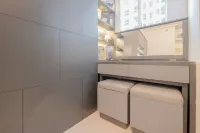 Comfort and Compact Studio at Apartment Tokyo Riverside PIK 2 By Travelio