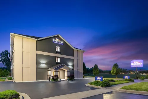 Super 8 Paw Paw Hotels in Paw Paw