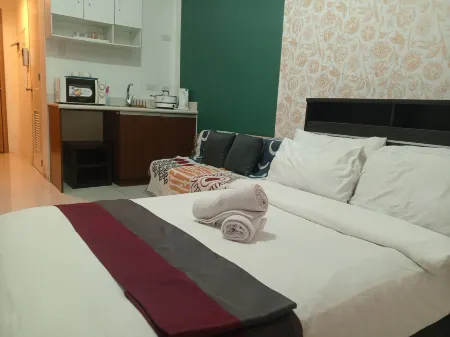 Grand Riviera Condotel infront of us embassy 17FL Отели рядом с достопримечательностью «Iglesia Ni Cristo Lokal Ng Quiapo»