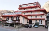 Hotel Rendez Vous Hotel a Challand-Saint-Anselme