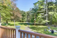 Glen Spey Cabin with Deck 1 Mi to Mohican Lake! - 3-Star
