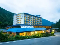 Okuhida Garden Hotel Yakedake Hotels near Mt. Yake