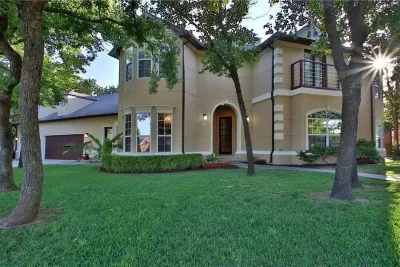 Spacious home near I-35 in Edmond 센트럴 오클라호마 대학 주변 호텔