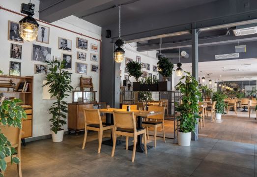 1. 호텔 모코토프..