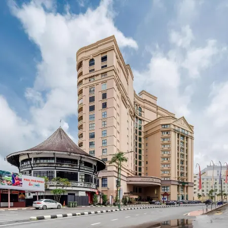 Natol Homestay- Riverbank Suites High Rise City Centre