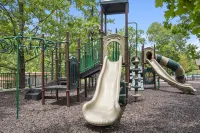 Charming Log Cabin with Hot Tub and Grill - Cozy Family Retreat