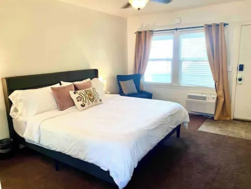 #12 Historic apartment - Mainstreet - Full kitchen