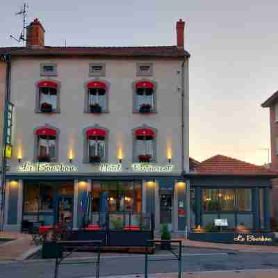 Le Bourbon Hotel Exterior