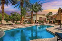 41 Palms Estate by AvantStay Indoor Pickleball Pool Hot Tub Outdoor Kitchen Hotels in Bermuda Dunes