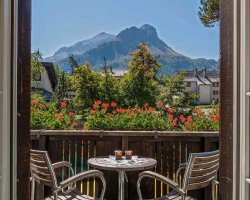Schweizerhaus Swiss Quality Hotel Hotels in Bregaglia