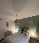 "Le meublé apartment with unlimited jacuzzi near Mont-Saint-Michel