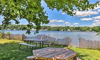 Elegant Middlefield Getaway w/ Game Room!