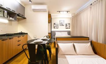 Max Jardim São Paulo - Studios Per Season