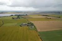 Highland Gateway Glamping & Caravanning Hotels in Tillicoultry