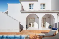 Villa in Vabriga with Private Pool & Garden - Villas