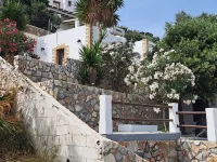 SILVER MOON at Agia Marina Leros