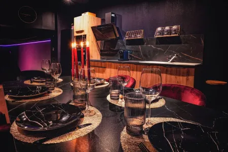 Private Jacuzzi high-end home