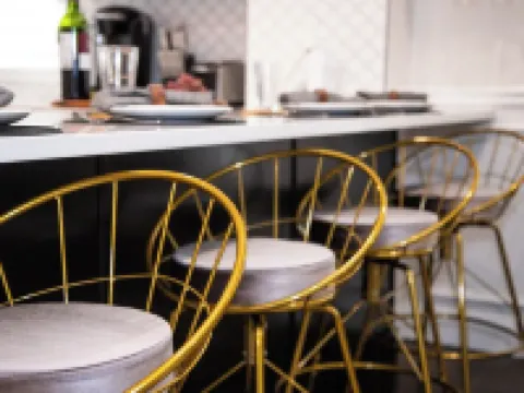 Boston 2 level luxury home, Free Parking, 5 mins to casino & 10 mins to airport Hoteles en Everett