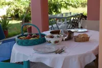 Spacious Private Villa AKOBARA, 2km from city center Các khách sạn ở Kanali