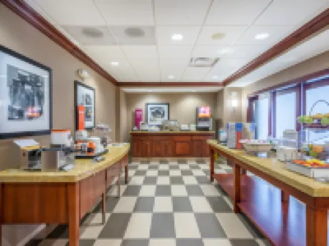 ハンプトン イン ミドルタウン ミドルタウンのホテル