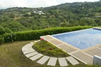 Hermosa, Moderna y Confortable Casa en Anapoima Hotels in Anapoima