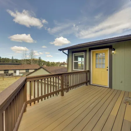 Comforting Woodland Park Home w/ Fire Pit!