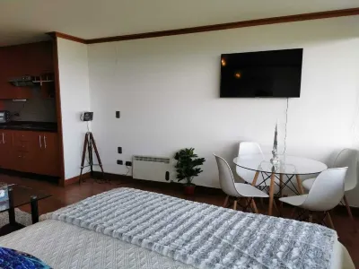 Hermoso Depto, 1Linea Vista al Mar Sector Costa Brava  Concon Hôtels à proximité de : Playa Los Lilenes