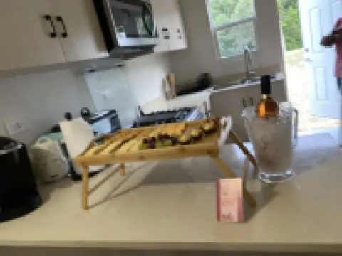 Elegant well equipped 2 bedroom Villa with a breathtaking view of the sea.