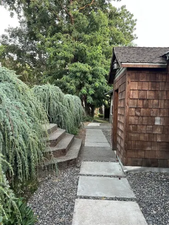 The Lyle House - a Cozy Retreat Отели рядом с достопримечательностью «Парк Марина»