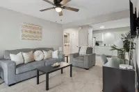 Brand New! Modern 1BD,1BA Hidden Gem w/King Bed, Patio, Fast WiFi & Free Parking