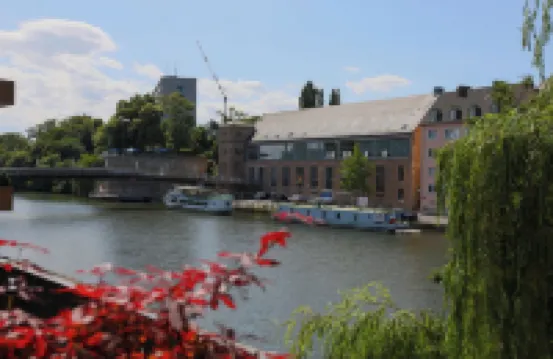 ART City-Studio 12 Kassel Fulda-Ufer, 3 bedrooms, terrace, balcony, up to 8 persons