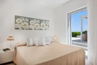 Prestigious apartment by the sea - 3 bedrooms 2 bathrooms - panoramic terrace Hotels in 