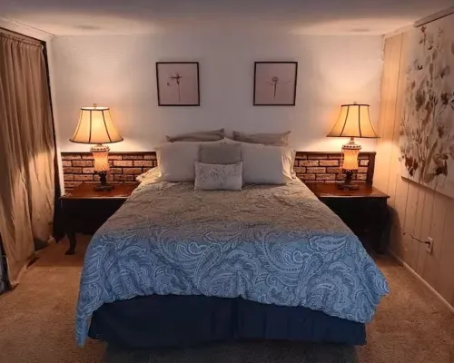 The Cozy Nook! Charming 1-bedroom apartment in Batavia with WiFi, AC Hotels in Genesee County