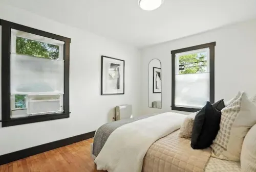 Backyard Bungalow • 2BR Near BTV + Fenced Yard