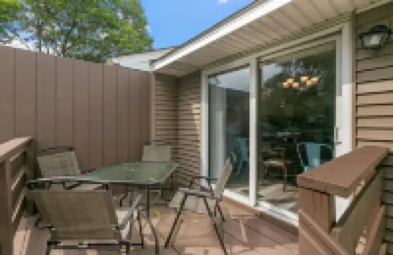 Modern 4BR FirePit Grill 2MI NSC Pet-Friendly!