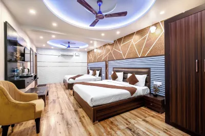 Hotel Raj Darbar Hotels near Ram Krishna Mandir