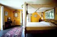 Vasco de Gama, luxury architect-designed villa, pool & spa