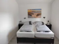 Cozy bungalow for 4 people in the beautiful Hunsrück Hotels in Morbach