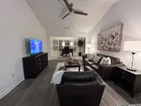 Fully Furnished One Bedroom/ One Bath In Alpharetta